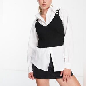 New Look Black Ribbed Button Strap Top